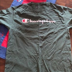 Champion T-Shirt